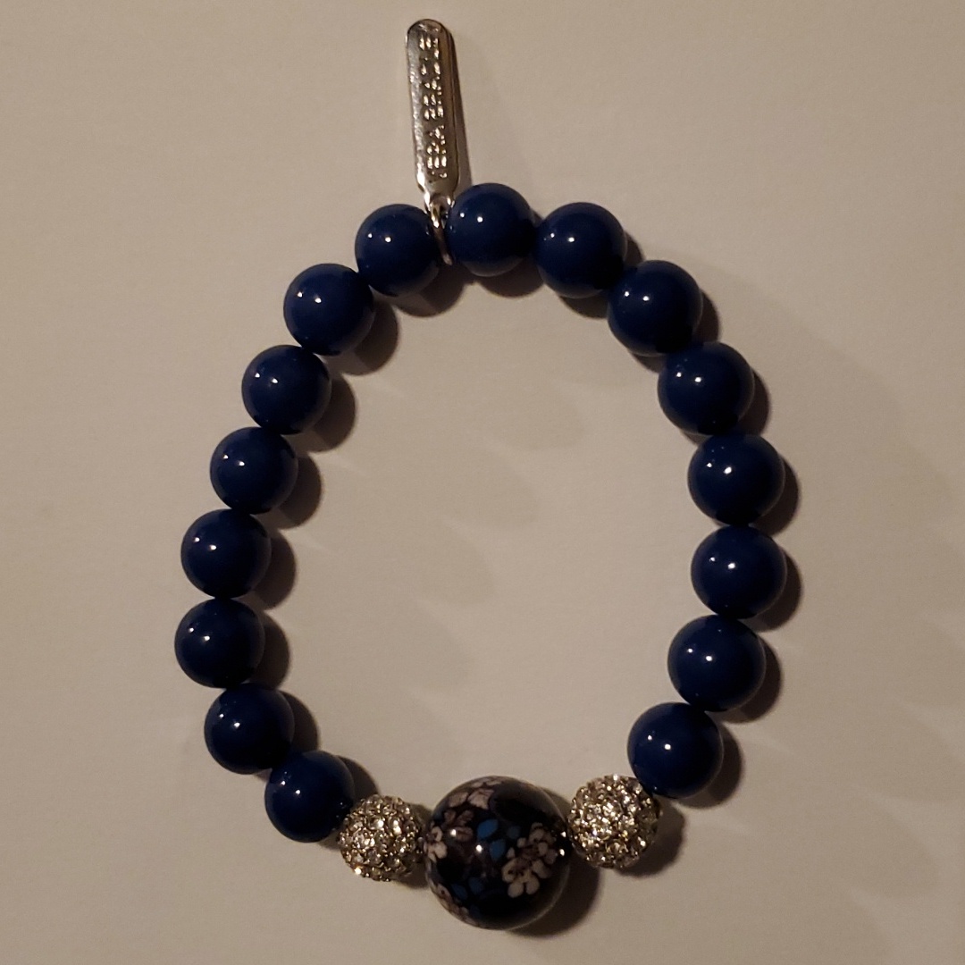 Vera Bradley Beaded Elastic Bracelet With Floral Print Ball.